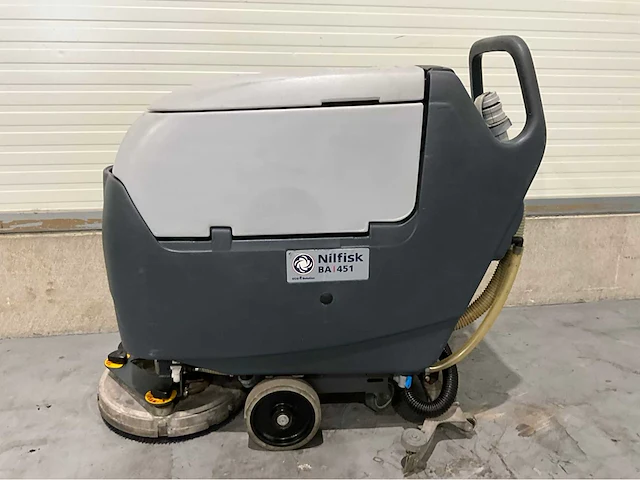 Nilfisk ba451 schrob-zuigmachine - afbeelding 2 van  7