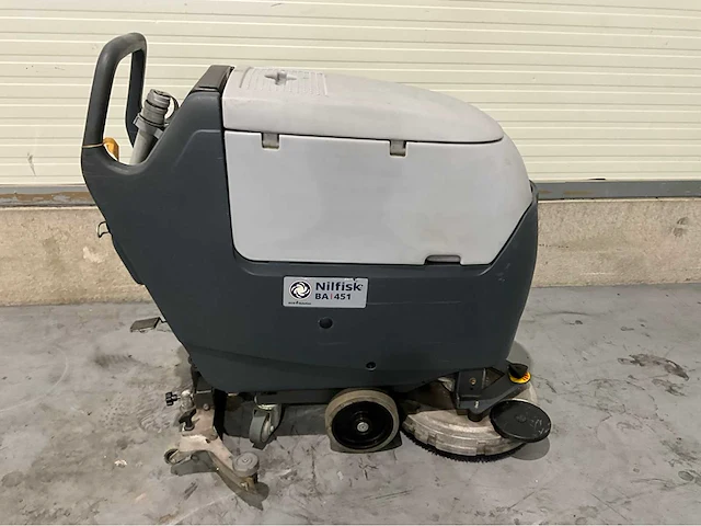 Nilfisk ba451 schrob-zuigmachine - afbeelding 5 van  7