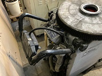 Nilfisk ba/510sd schoonmaakwagen - afbeelding 4 van  7