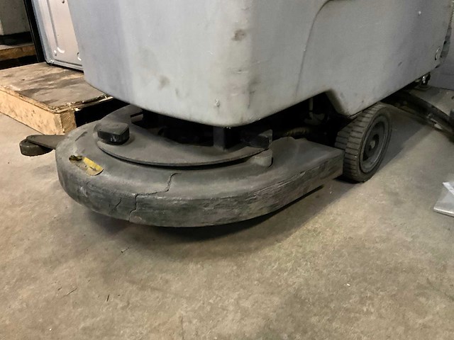 Nilfisk ba/510sd schoonmaakwagen - afbeelding 2 van  5