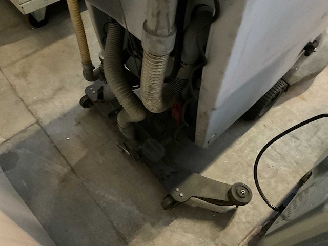 Nilfisk ba/510sd schoonmaakwagen - afbeelding 5 van  7