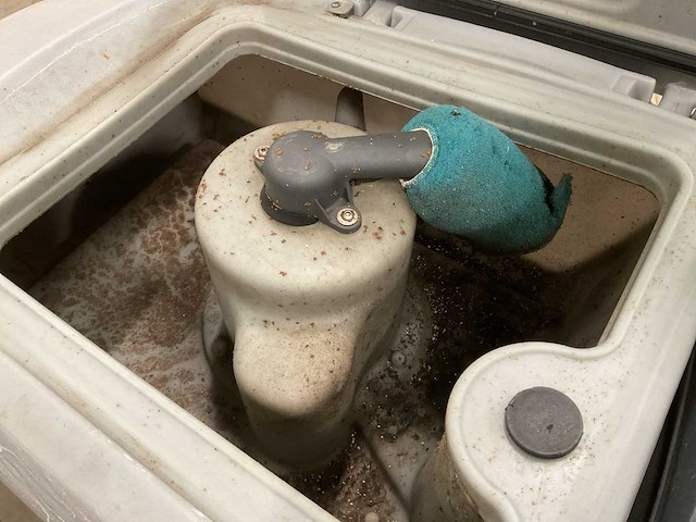 Nilfisk ba651 car vloerreiniger - afbeelding 8 van  9