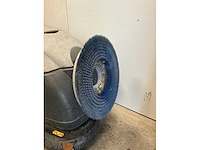 Nilfisk ca 410 schrobzuigmachine - afbeelding 3 van  6