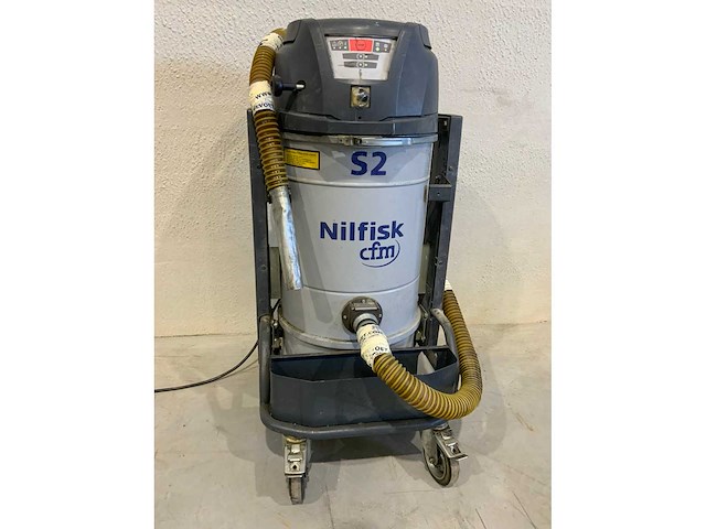 Nilfisk cfm s2l industriële stofzuiger - afbeelding 4 van  6