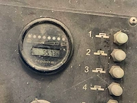 Nilfisk cr1000 zelfrijdende veeg- schrobmachine - afbeelding 8 van  20