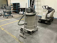 Nilfisk gb 733 industriële tonstofzuiger - afbeelding 1 van  8