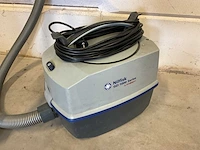 Nilfisk gd 1010 stofzuiger - afbeelding 2 van  3