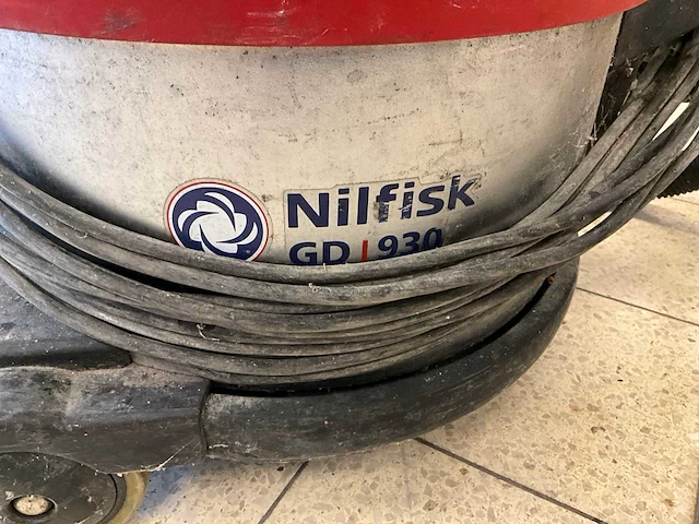 Nilfisk gd 930 stofzuiger - afbeelding 5 van  6
