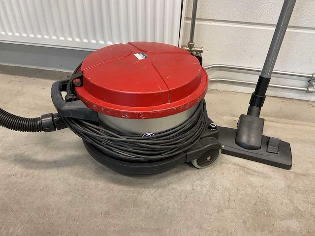 Nilfisk gd 930 stofzuiger - afbeelding 2 van  3