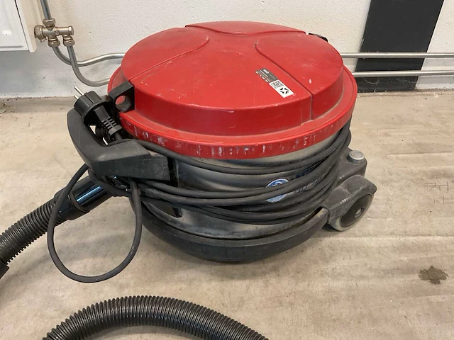 Nilfisk gd 930 stofzuiger - afbeelding 2 van  3