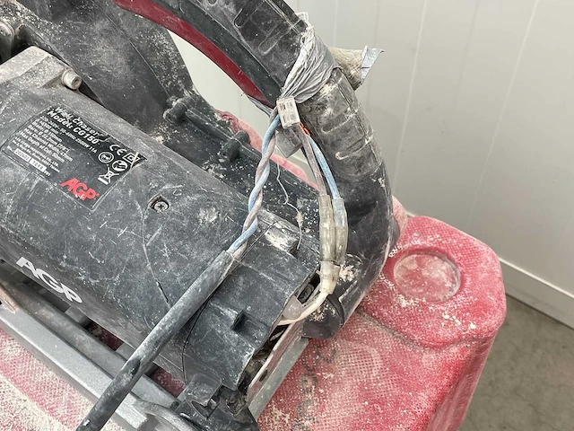 Nilfisk industriële stofzuiger, vloerbewerkingsmachine en agp sleuvenzaag - afbeelding 9 van  9