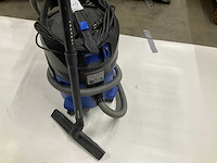 Nilfisk industriële stofzuiger - afbeelding 1 van  3