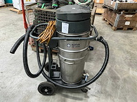 Nilfisk iw 2050 industriële stofzuiger - afbeelding 1 van  5