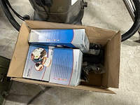 Nilfisk multi 30 inox industriële stofzuiger - afbeelding 3 van  6