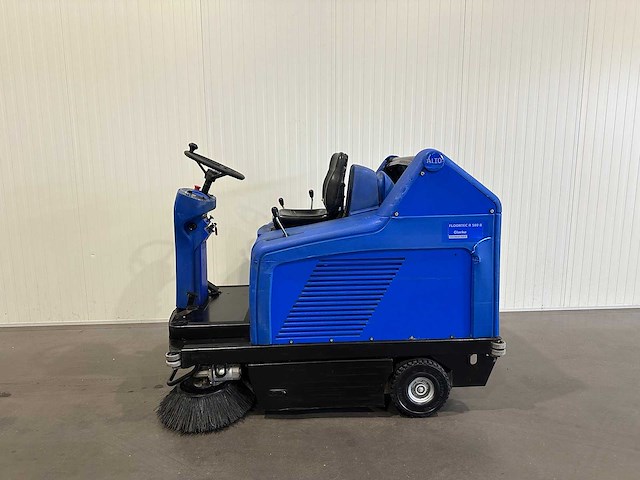 Nilfisk rijdende veegmachine | floortec r 580 p/b electrisch - afbeelding 9 van  15