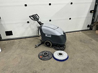 Nilfisk sc 400 schrobmachine - afbeelding 1 van  10
