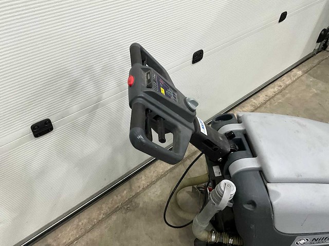Nilfisk sc 400 schrobmachine - afbeelding 6 van  10