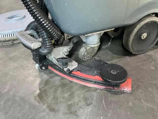 Nilfisk sc500- 53b ecoflex achterloop schrobzuigmachine - afbeelding 6 van  9