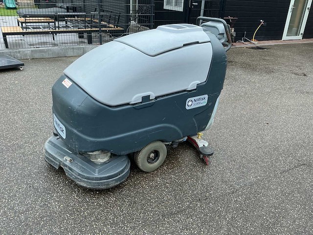 Nilfisk sc800 ecoflex schrobmachine - afbeelding 1 van  17