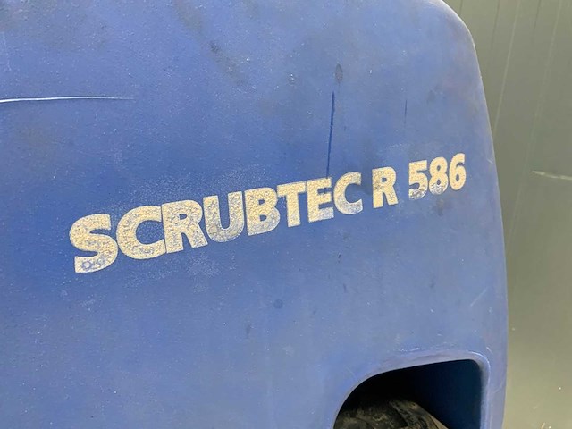 Nilfisk scrubtec r 586s schrob veegmachine - afbeelding 3 van  3