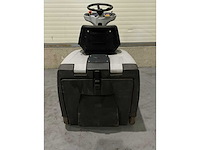 Nilfisk sr 1000s opzitveegmachine 82uur ! - afbeelding 13 van  14