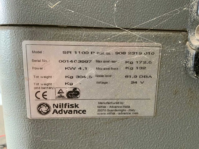 Nilfisk sr 1100 zelfrijdende veegmachine - afbeelding 2 van  4
