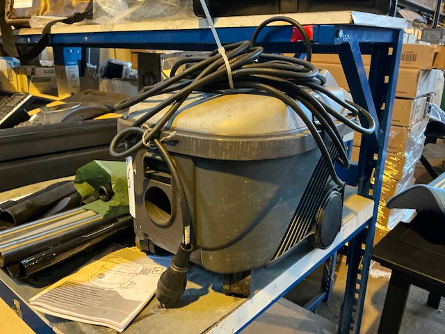 Nilfisk uz 934 stofzuiger - afbeelding 2 van  5