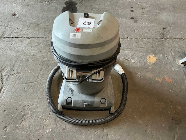 Nilfisk vl500 industriële stofzuiger - afbeelding 4 van  5