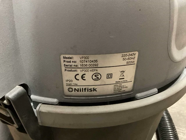 Nilfisk vp300 hepa stofzuiger - afbeelding 2 van  2