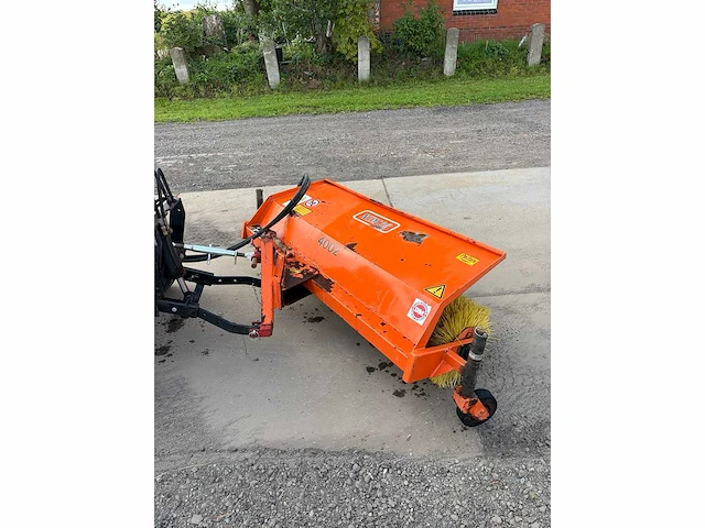 Nimos - 2002 - nbt 145 hg - straatveegmachine - afbeelding 5 van  6