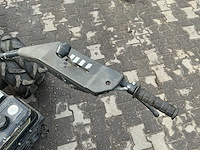 Nimos - nbt 120 - werktuigdrager/veegmachine - afbeelding 3 van  11