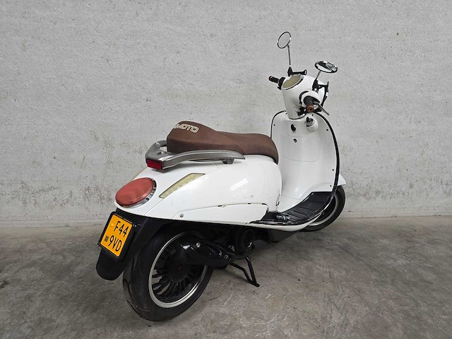 Nimoto - bromscooter - ceo - 4t 45km uitvoering f449vd - afbeelding 6 van  7