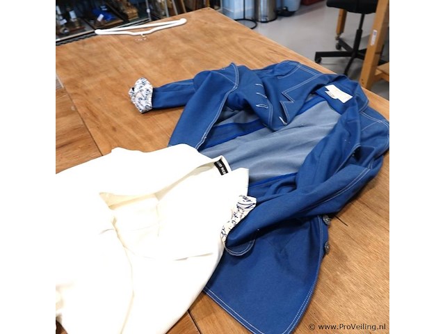 Nina ricci + gerry weber - afbeelding 4 van  5