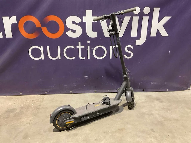 Ninebot segway g30 kickscooter max step - afbeelding 3 van  6