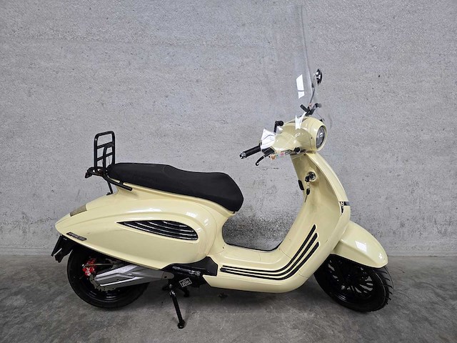 Nipponia - snorscooter - elegance - elektrische 25km uitvoering fdg63g - afbeelding 2 van  8