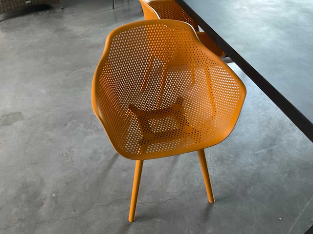 Niru tuintafel met stoelen - afbeelding 2 van  17