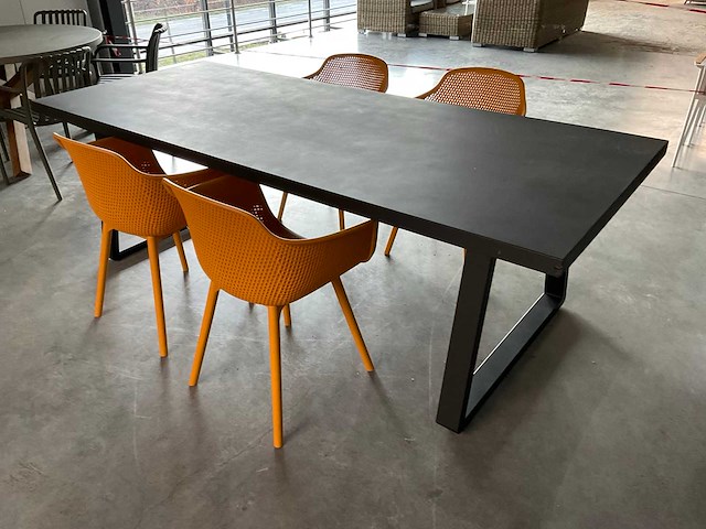 Niru tuintafel met stoelen - afbeelding 14 van  17