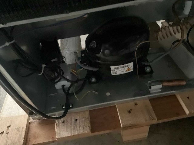 Nisbets eg 280-e02 koelkast (3x) - afbeelding 6 van  8