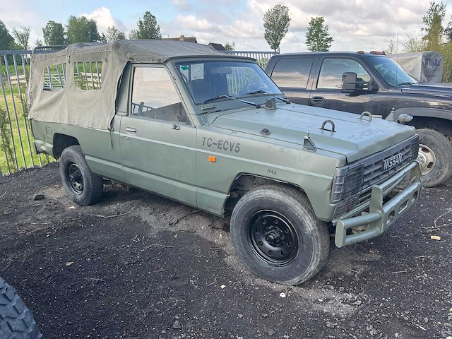 Nissan - 1984 - patrol - ml-6 - personenauto - afbeelding 22 van  28