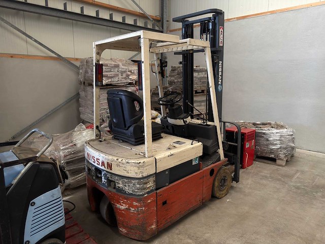 Nissan - 1998 - n01l15u - vorkheftruck - afbeelding 11 van  15