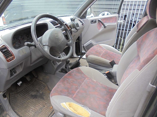 Nissan - 1999 - terrano 11 - belgie - afbeelding 10 van  14