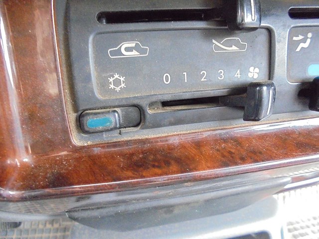 Nissan - 1999 - terrano 11 - belgie - afbeelding 13 van  14
