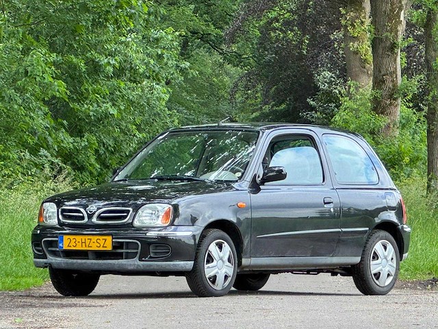 Nissan - 2002 - micra - 1.4 luxury cvt - 23-hz-sz - afbeelding 1 van  16