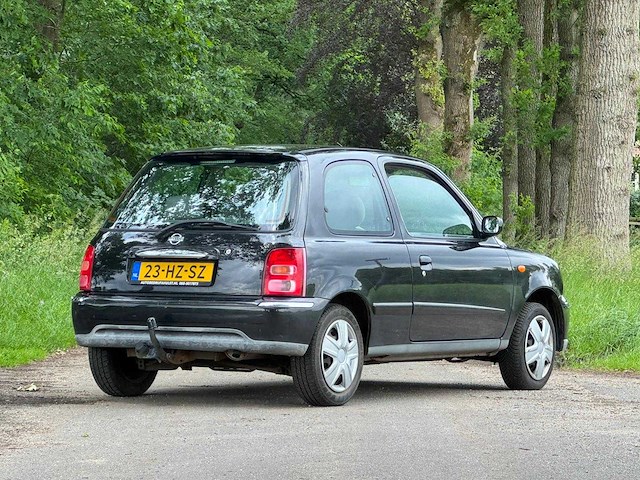 Nissan - 2002 - micra - 1.4 luxury cvt - 23-hz-sz - afbeelding 14 van  16