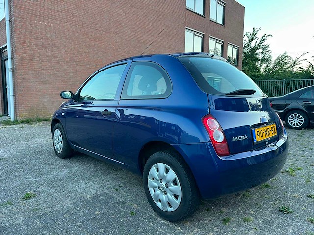 Nissan - 2004 - micra - 1.2 visia - personenauto - afbeelding 11 van  17