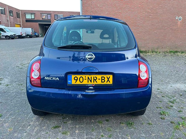 Nissan - 2004 - micra - 1.2 visia - personenauto - afbeelding 12 van  17