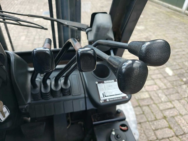Nissan - 2005 - fl01a15 - diesel vorkheftruck - afbeelding 14 van  25