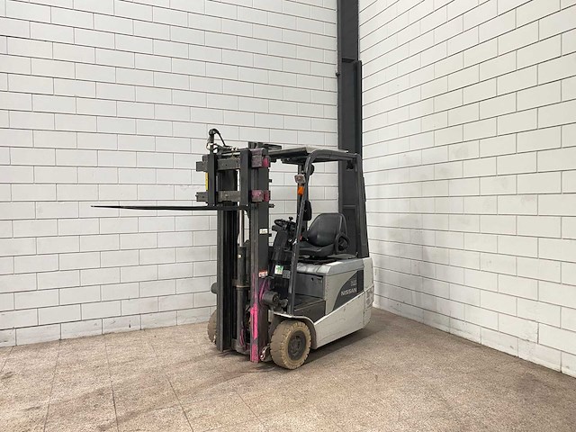 Nissan - 2006 - 1 n 1 l 15 q - vorkheftruck - afbeelding 8 van  13