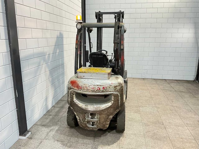 Nissan - 2008 - g1d2a30q - vorkheftruck - afbeelding 2 van  11
