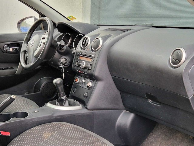 Nissan - 2009 - qashqai +2 - 1.6 visia - 7persoons - 47-jdv-5 - afbeelding 19 van  23